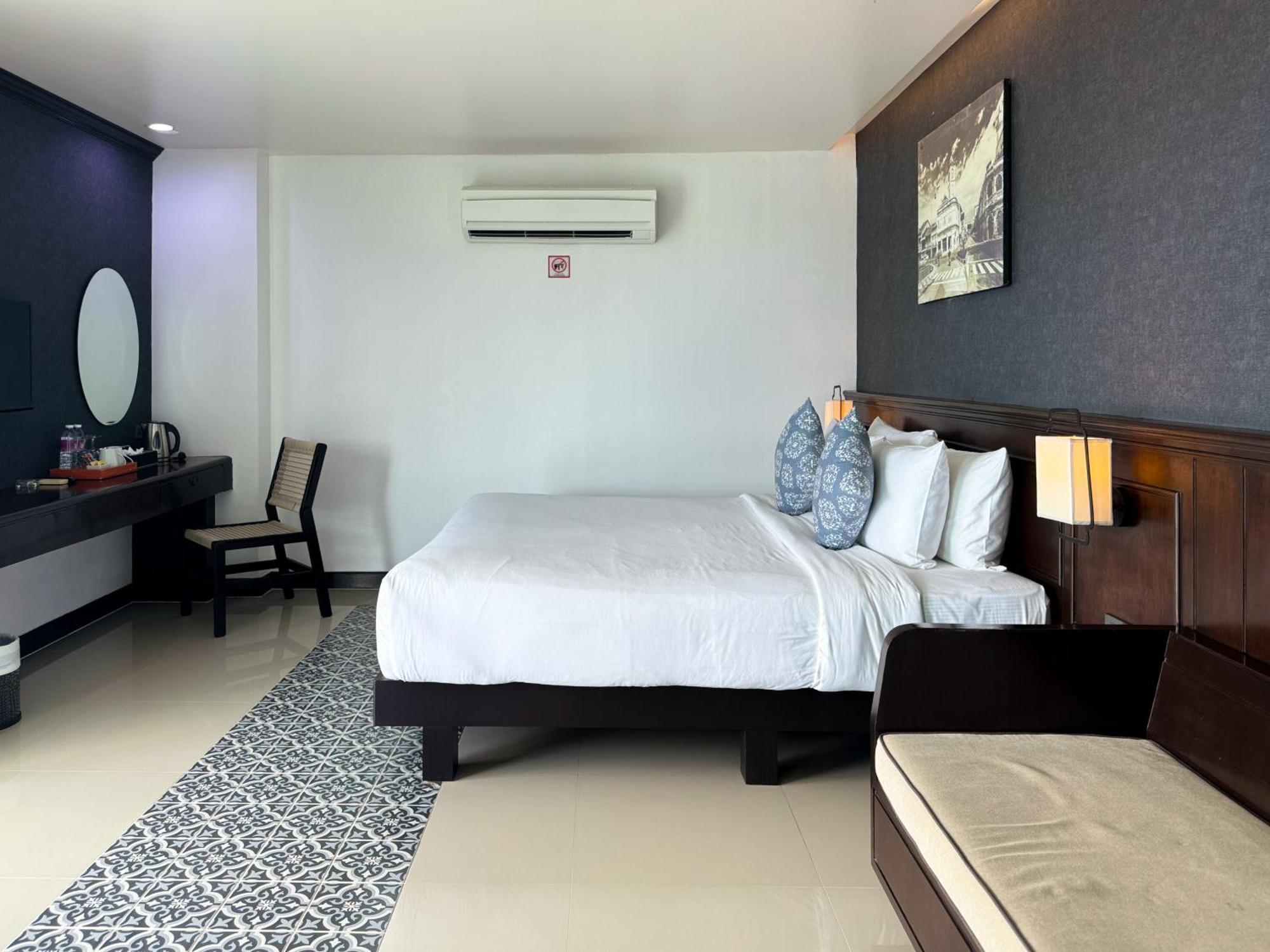 Grand Supicha City Hotel - Sha Plus Phuket Luaran gambar